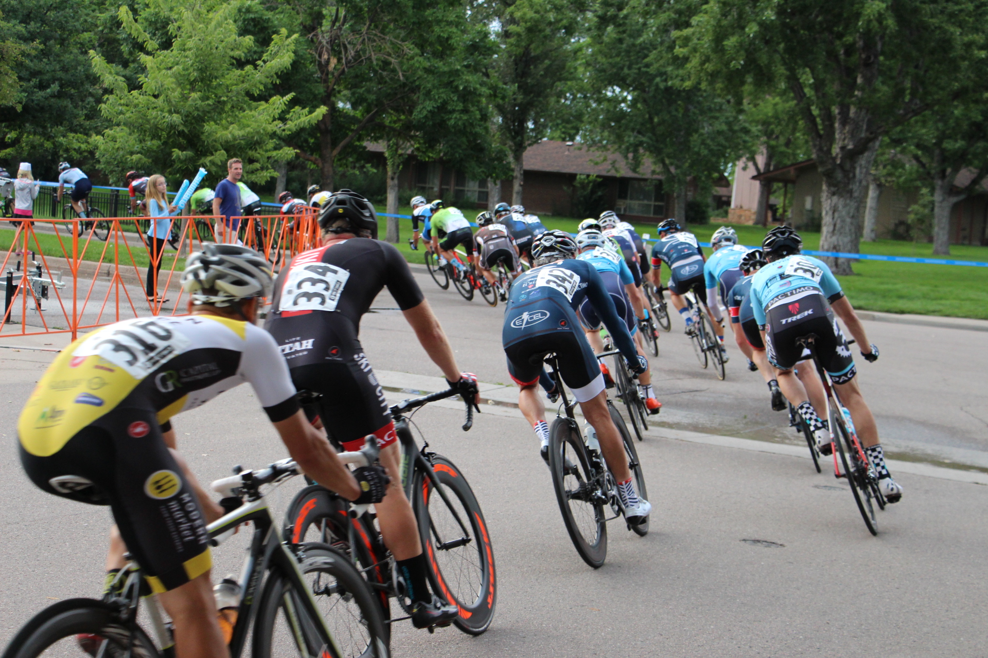 racers at the littleton crit 